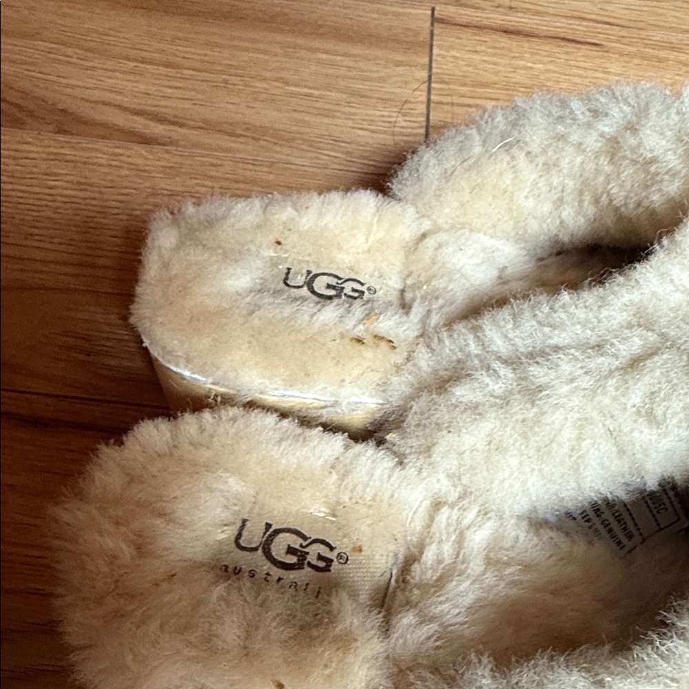 UGG Light Pink Shearling Clogs - Picture 2 of 6